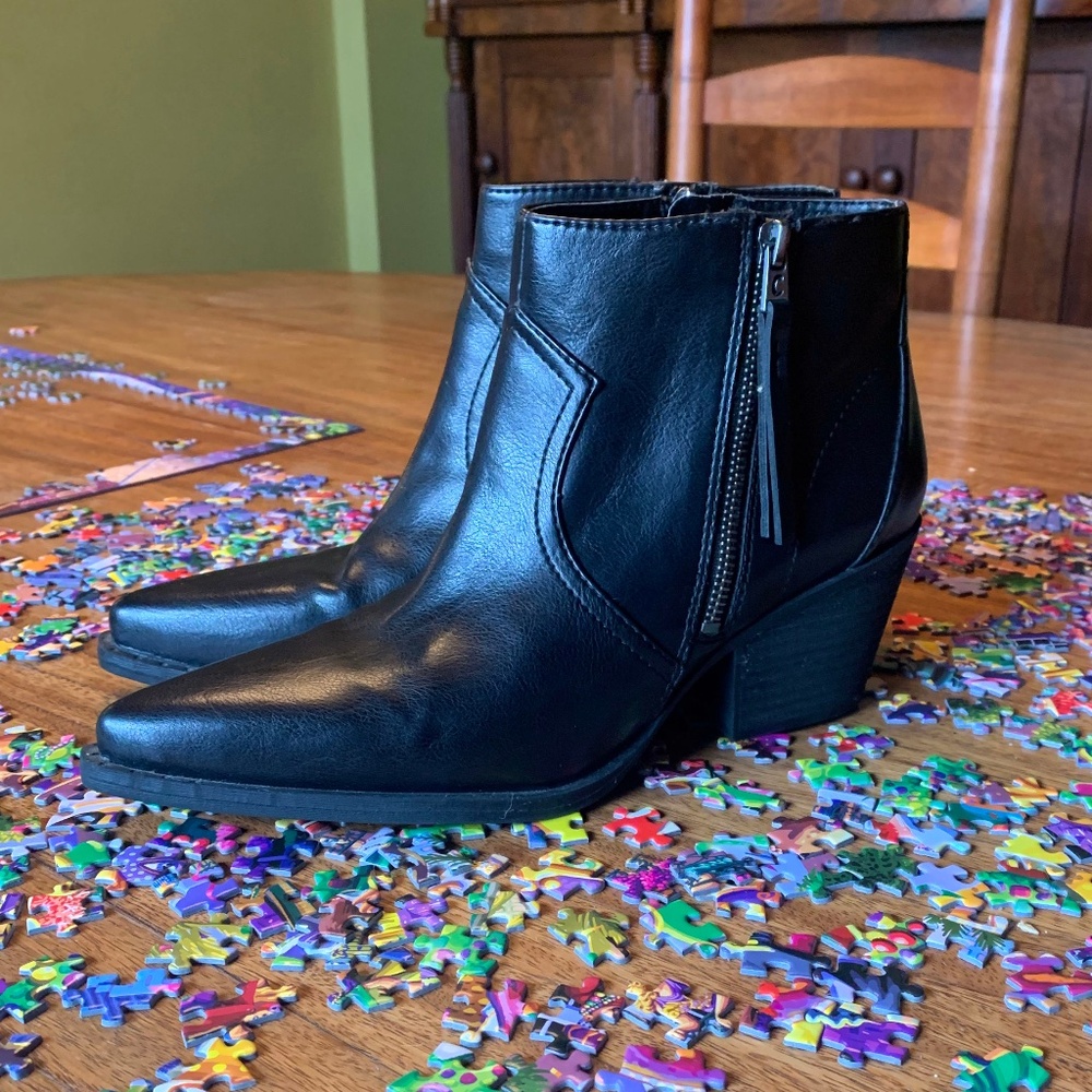 CIRCUS by Sam Edelman Whistler Black Faux Leather Bootie 9.5